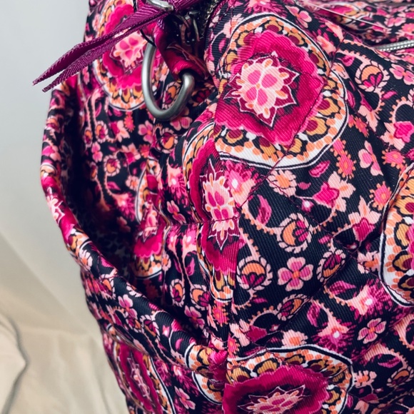 🌸Vera Bradley Small Travel Duffel Duffle Bag Suitcase Spring Break - Picture 5 of 10